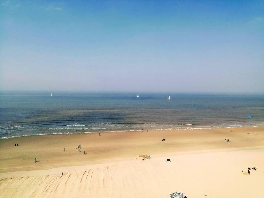 Lovely N° 9 Op Ieder Moment Een Prachtig Zeezicht & Zwembad Middelkerke Exterior photo